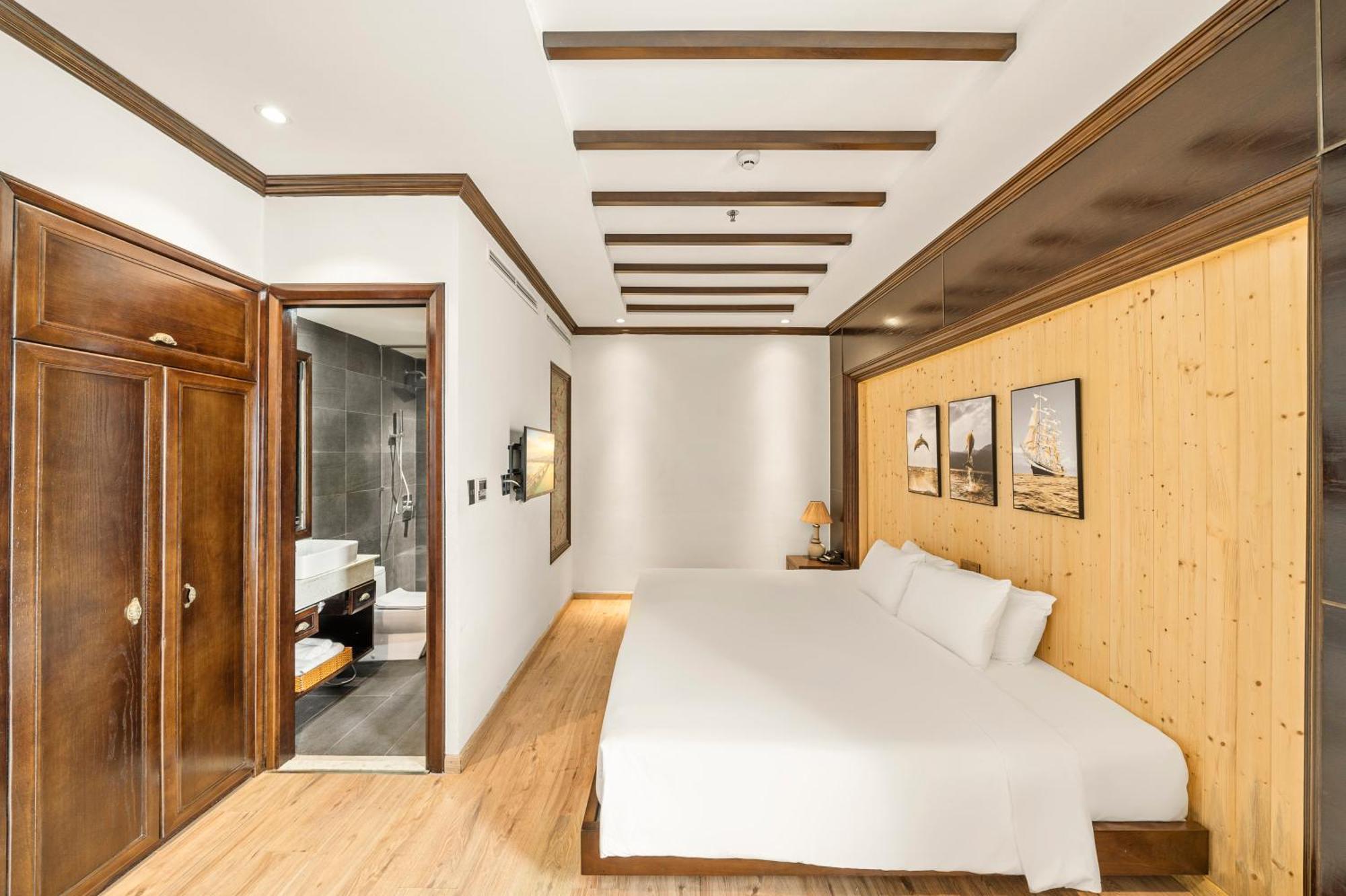 Palazzo Luxury Hotel Da Nang Exteriör bild