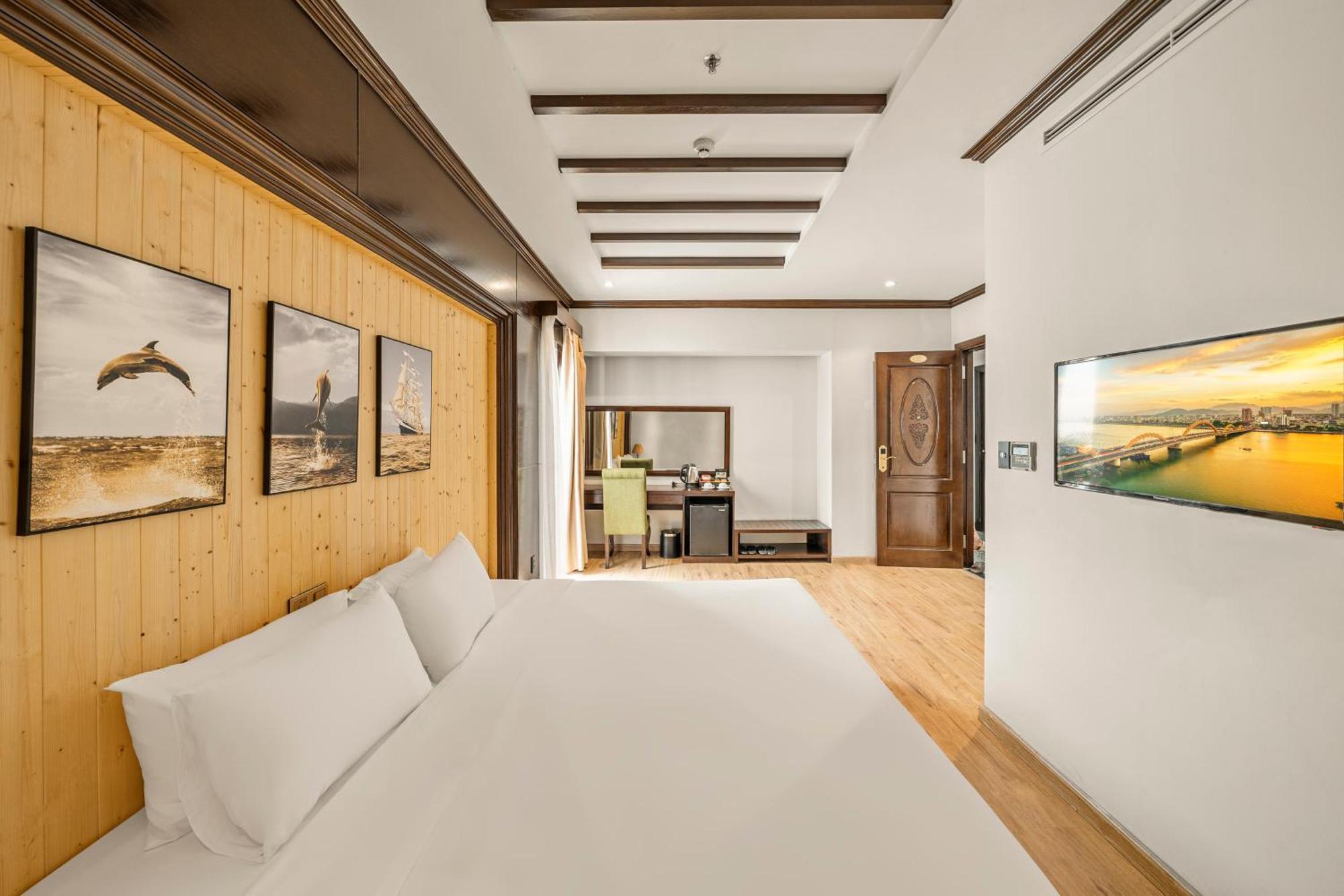 Palazzo Luxury Hotel Da Nang Exteriör bild
